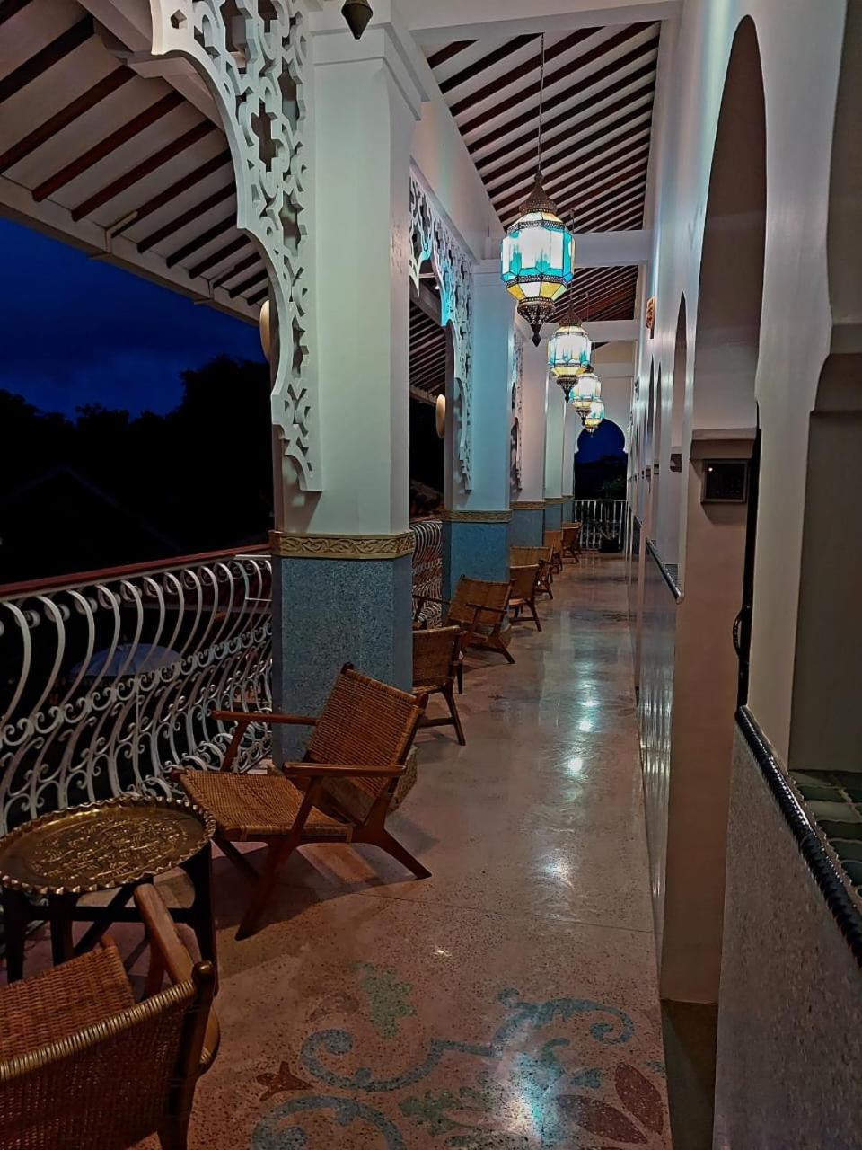 Blue Garden Boutique Hotel เจอปารา ภายนอก รูปภาพ