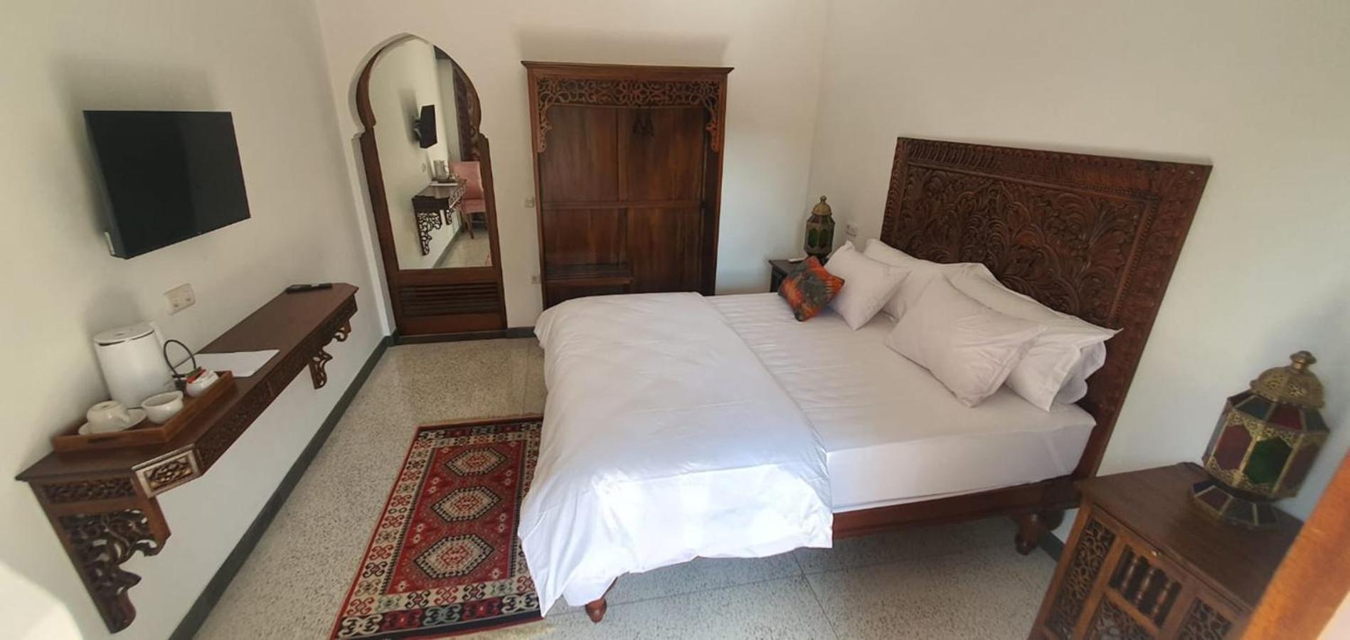 Blue Garden Boutique Hotel เจอปารา ภายนอก รูปภาพ